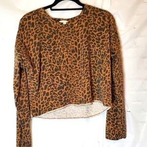 Socialite Size Medium Leopard Cutoff Sweatshirt